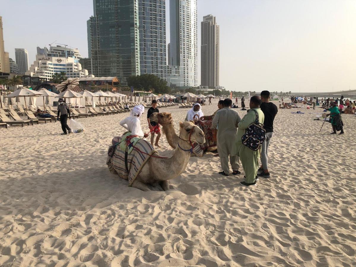 Spacious 5 Beds 3 Min From The Jbr Beach Dubai Dış mekan fotoğraf